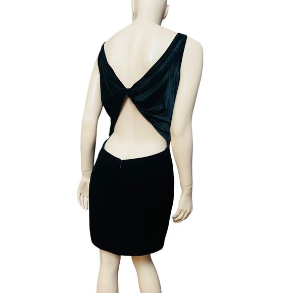Love by Theia Crew Neck Velvet Fabric Open Back Dress Size 12 Zip Back Closure - Picture 9 of 15